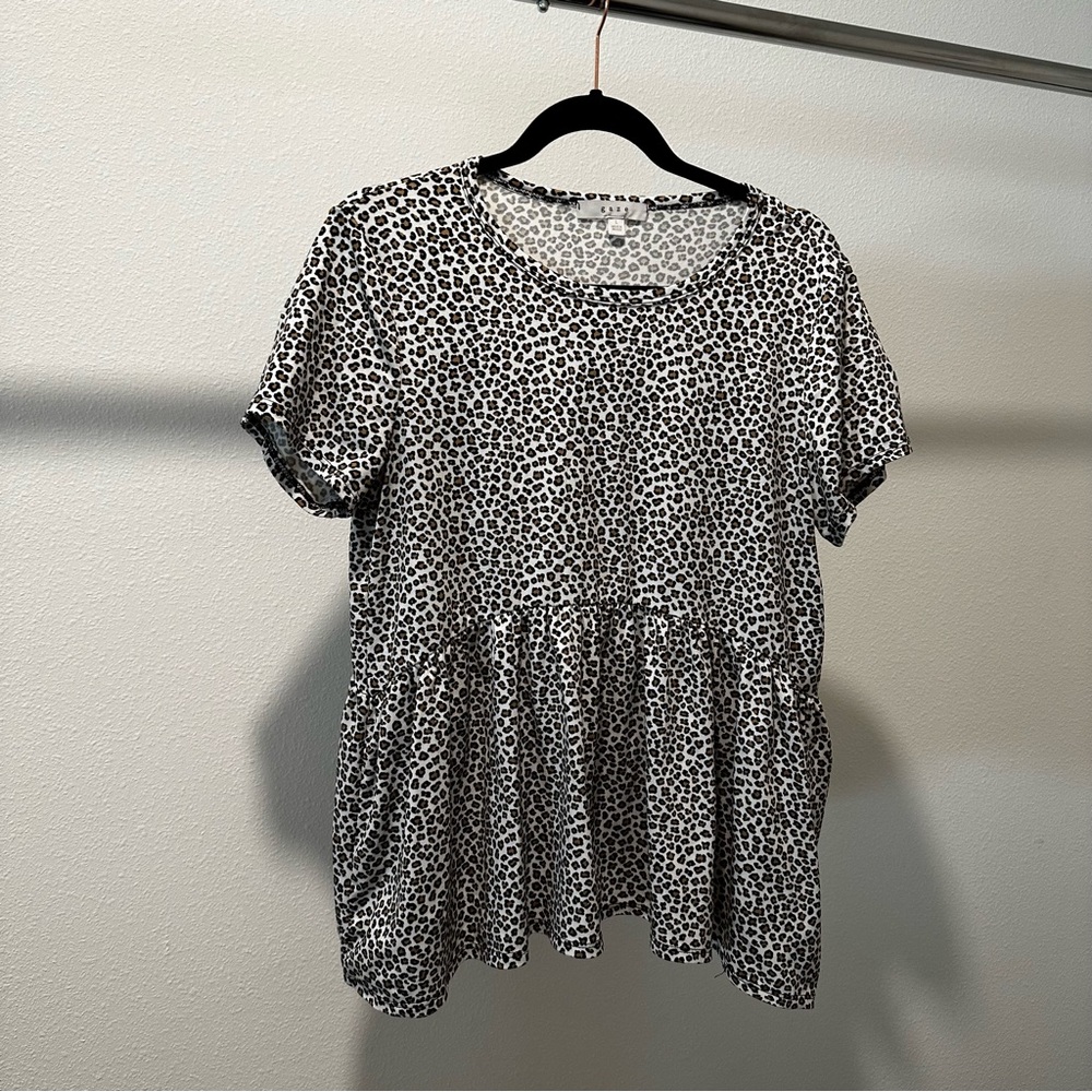 Gaze Leopard Print Flowy Top